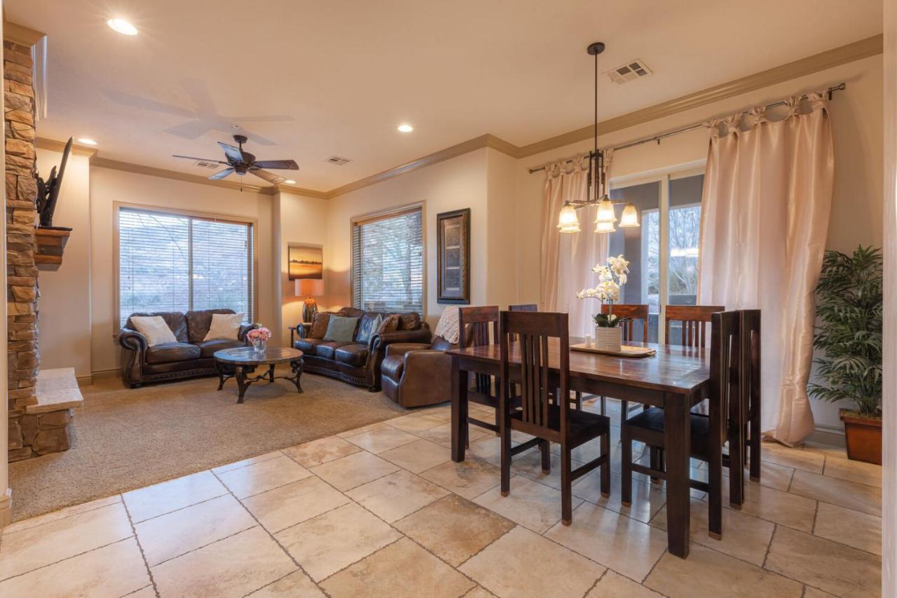 D5-Coral Springs Poolside-Ground Floor 3-Bedroom Hillside View Hurricane Cameră foto